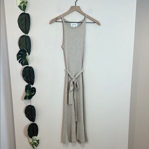 Olive + Oak Beige Midi‎ Dress Size Medium- Knit Ribbed Sleeveless with Tie